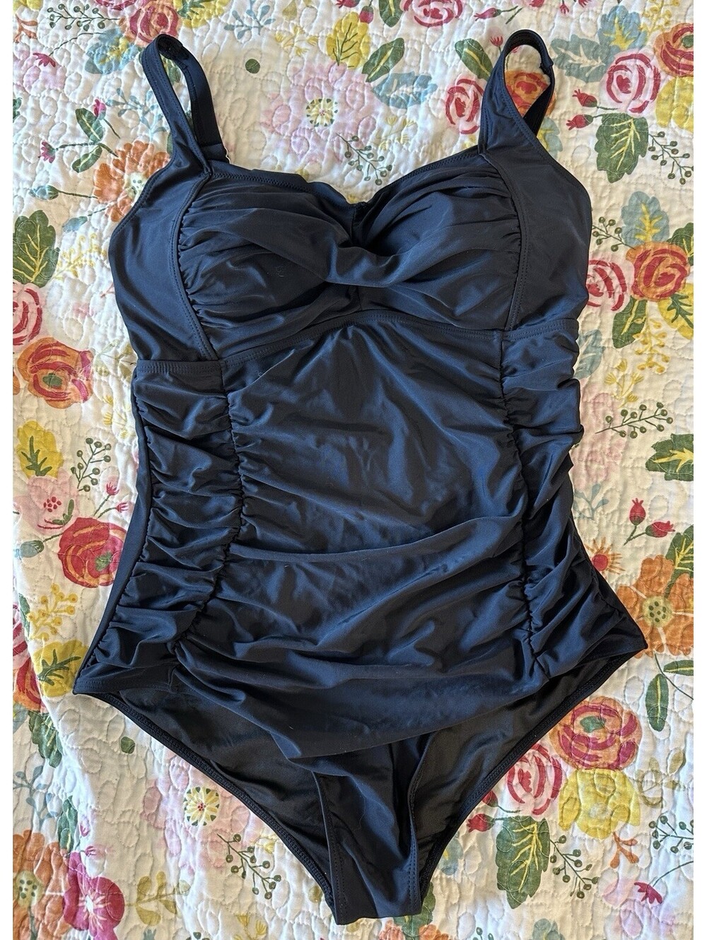 NWTS Aqua Eve Black One Piece Tummy Slimming Ruched Wide Strap Swimsuit XXL.